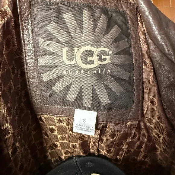 Women's Brown Hooded Leather Coat - Picture 3 of 7